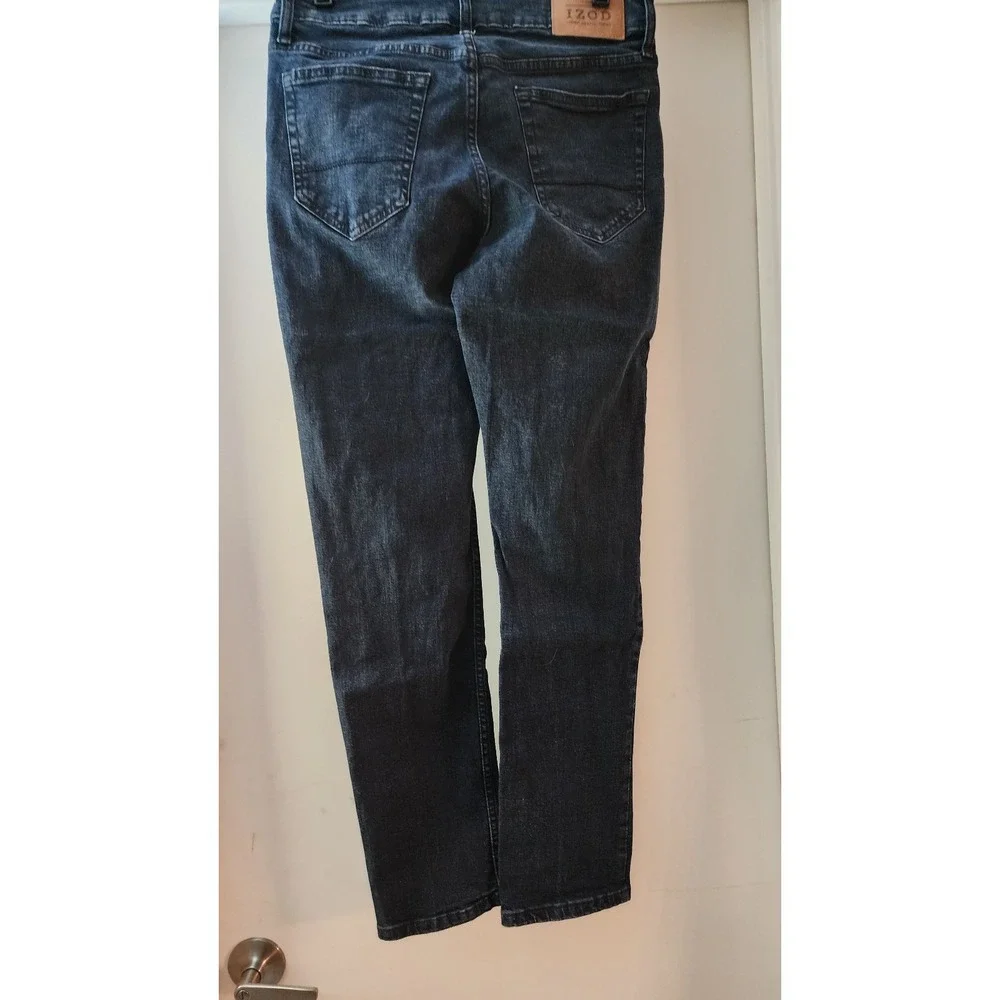 Mens IZOD‎ jeans size 30x28 slim straight 12